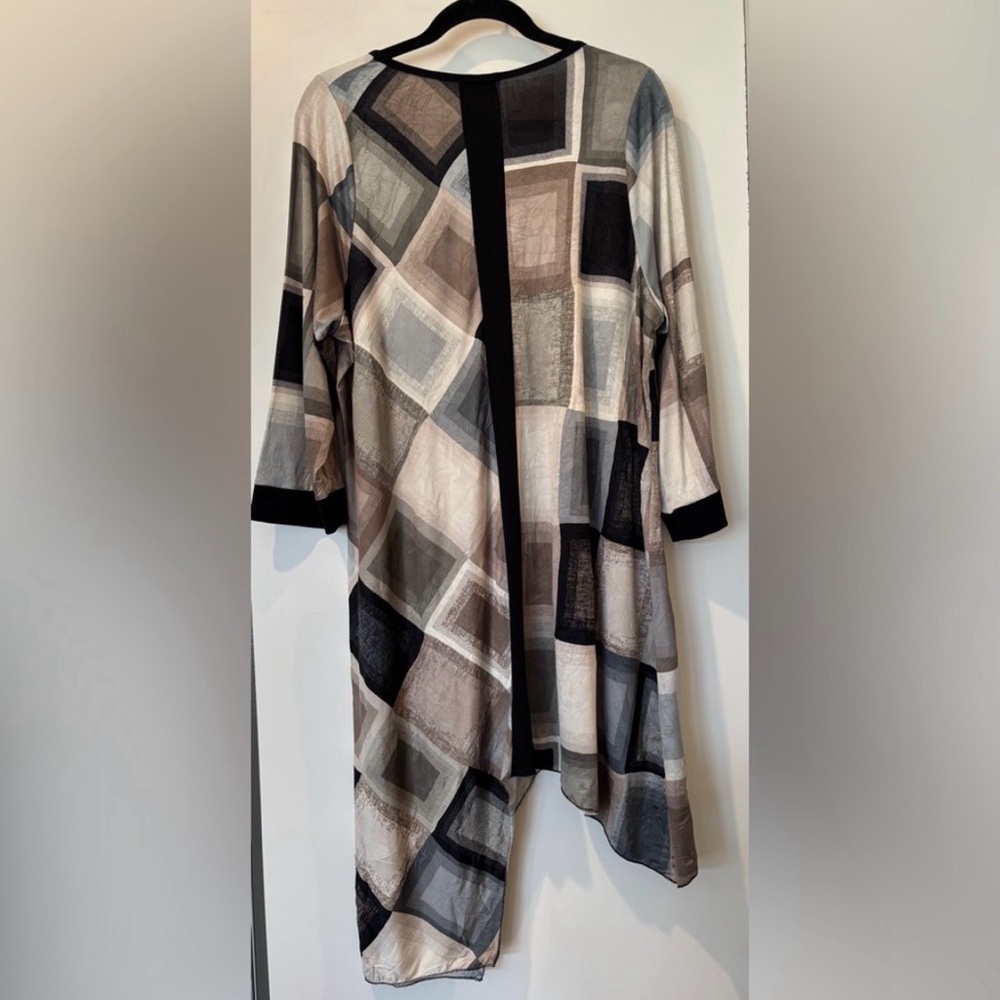 RTM Geometric Patterned Dress - Picture 2 of 4